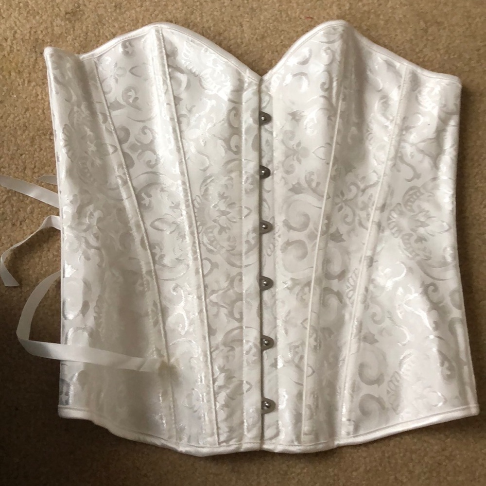 Strapless Corset